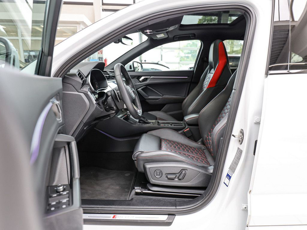 Audi RS Q3 Sportback 2.5 TFSI quattro Black ACC PANO