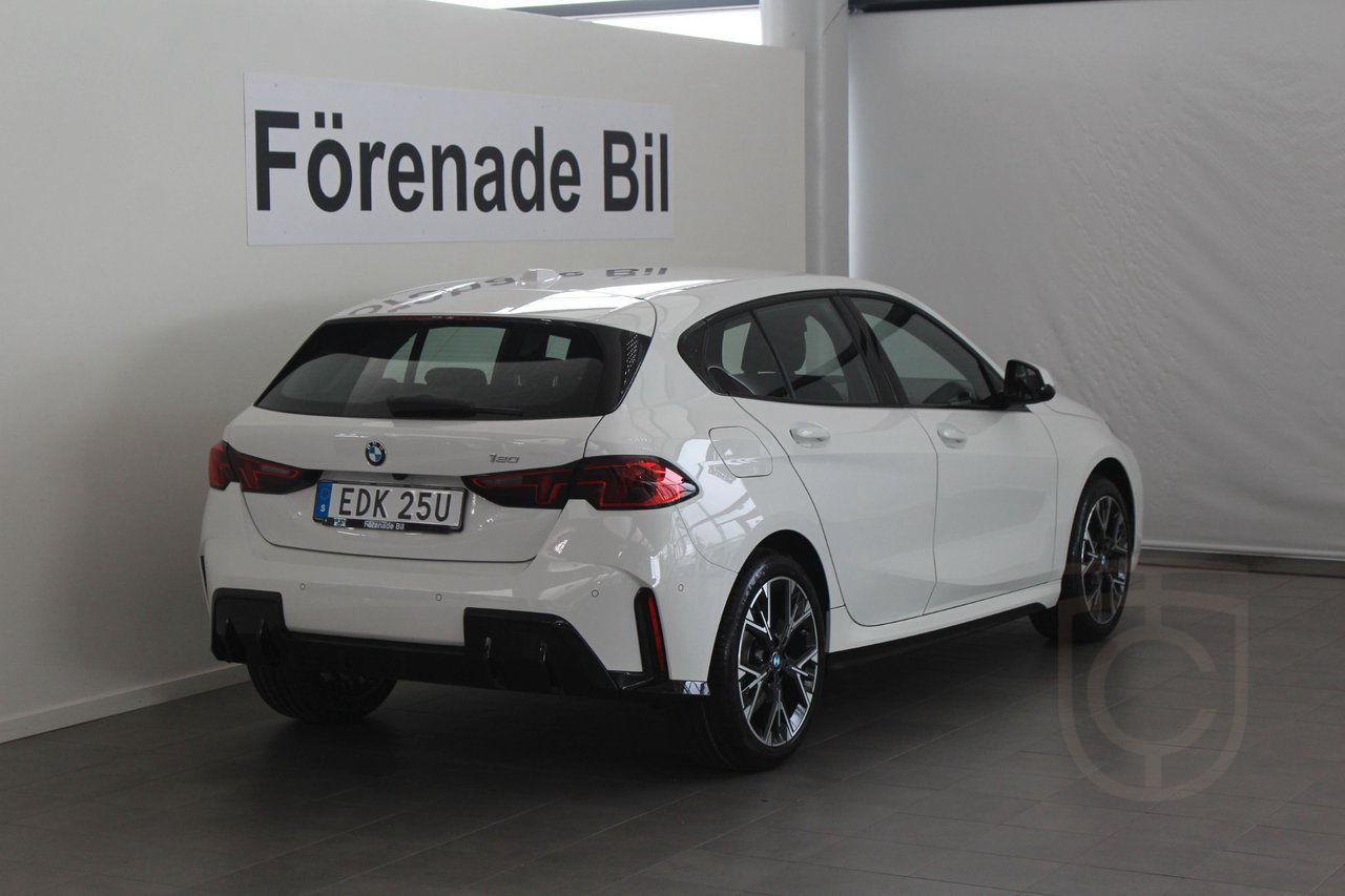 BMW 120 i M Sport Design Automat