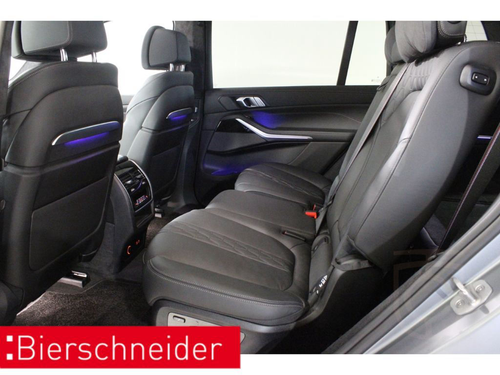 BMW X7 xDrive 40d M-Sport Pro 22 PANO AHK 7-SITZ H K