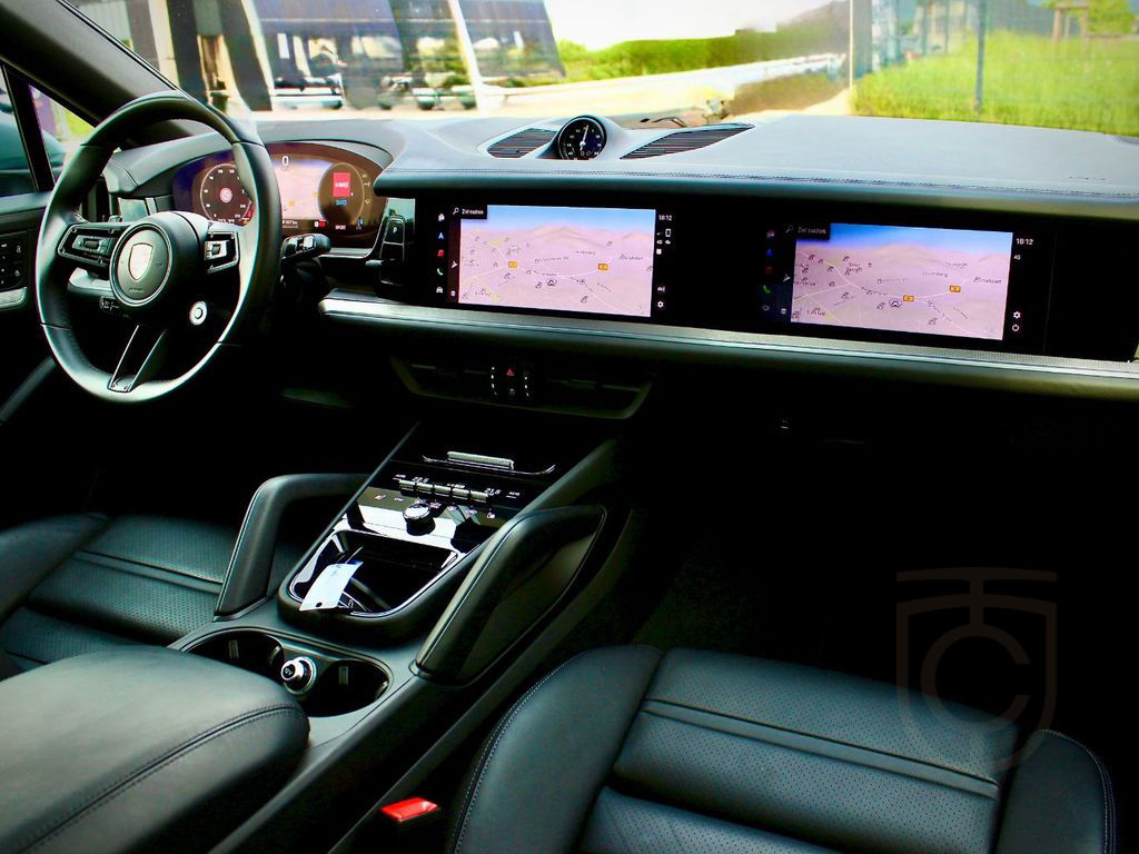 Porsche Cayenne Coupé E-Hybrid SportDesign B-Display HUD