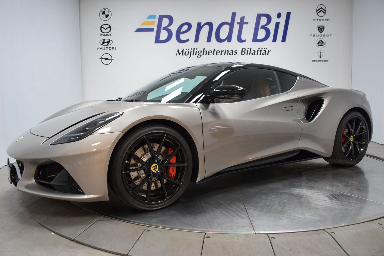 Lotus Emira Turbo