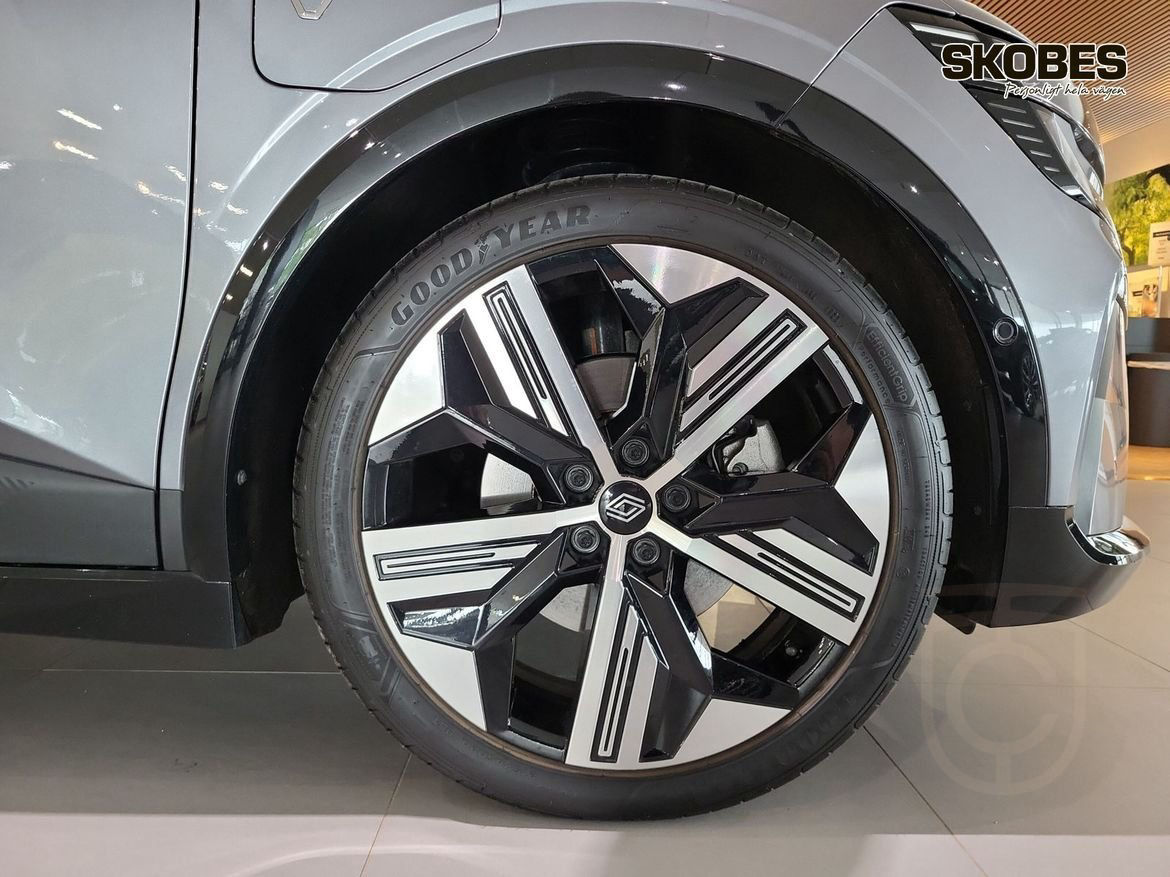 Renault Mégane E-TECH Iconic