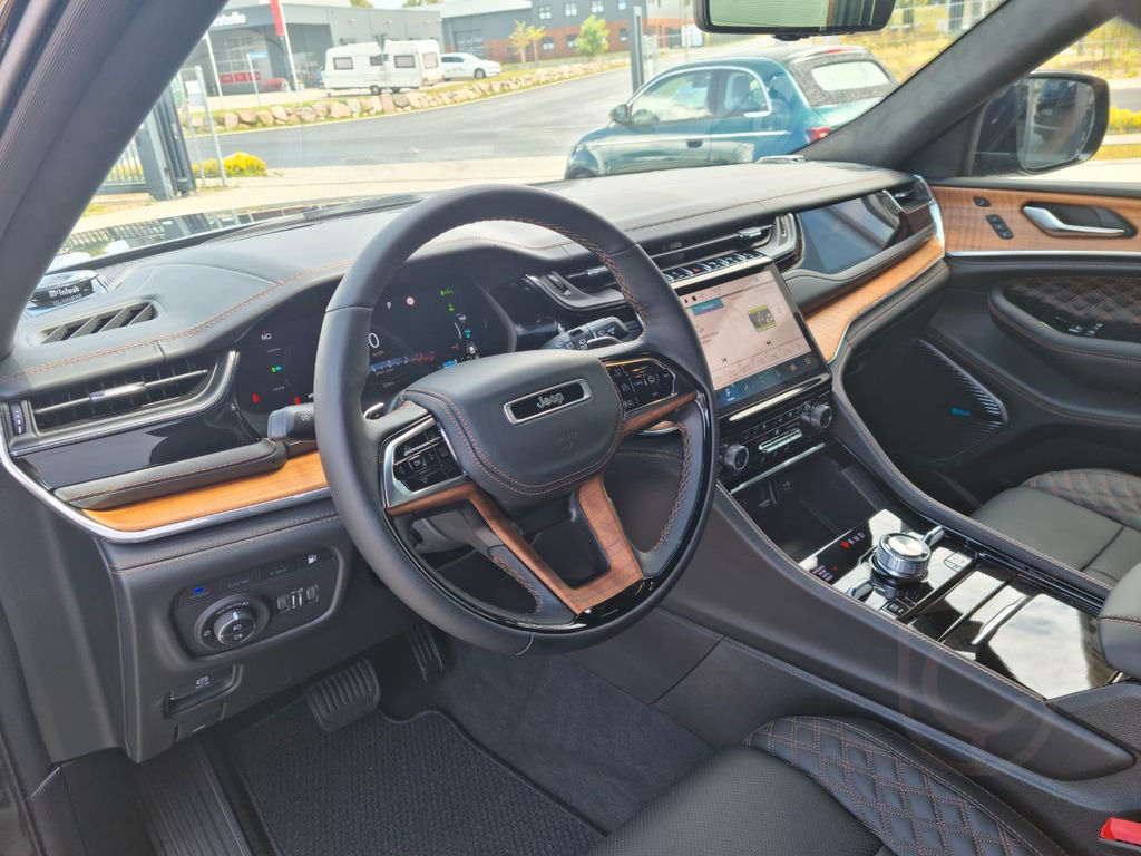 Jeep Grand Cherokee 4xe Summit Reserve dt. Modell