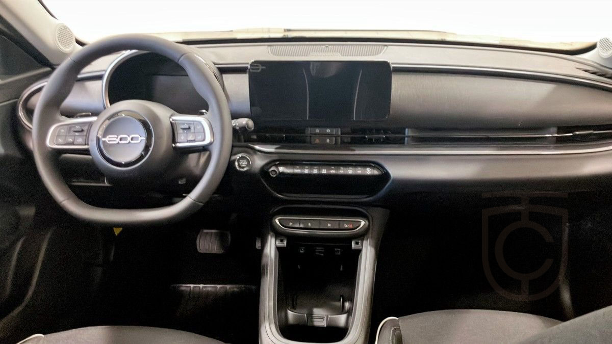 Fiat 600 POP HYBRID