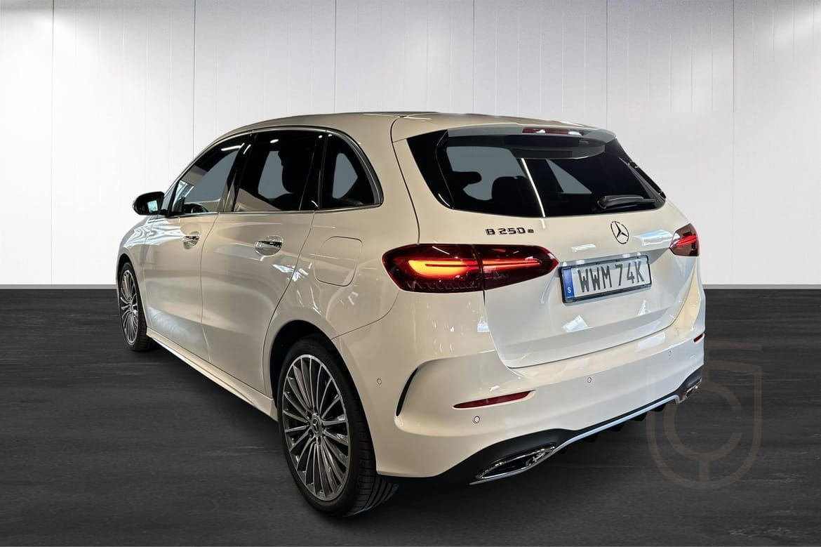 Mercedes-Benz B 250 e AMG