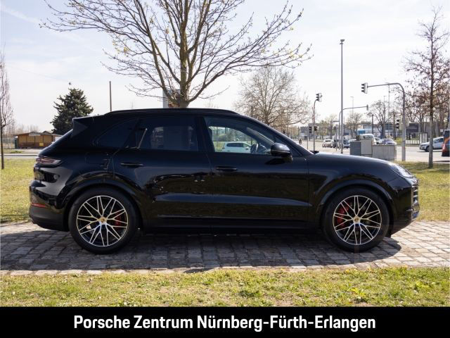 Porsche Cayenne S BOSE InnoDrive HA-Lenkung HUD HD-Matri