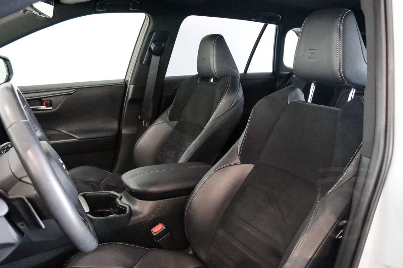 Toyota RAV4 Hybrid AWD-i E-CVT GR-Sport JBL 360kam