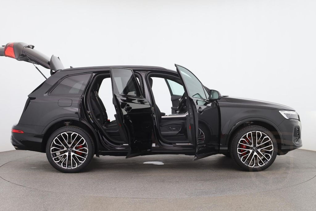 Audi SQ7 TFSI quattro