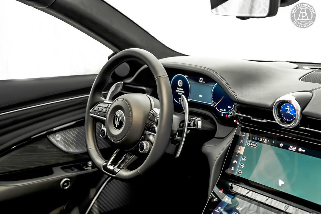 Maserati Granturismo MY2024 NEU *Netto Export* €142.900