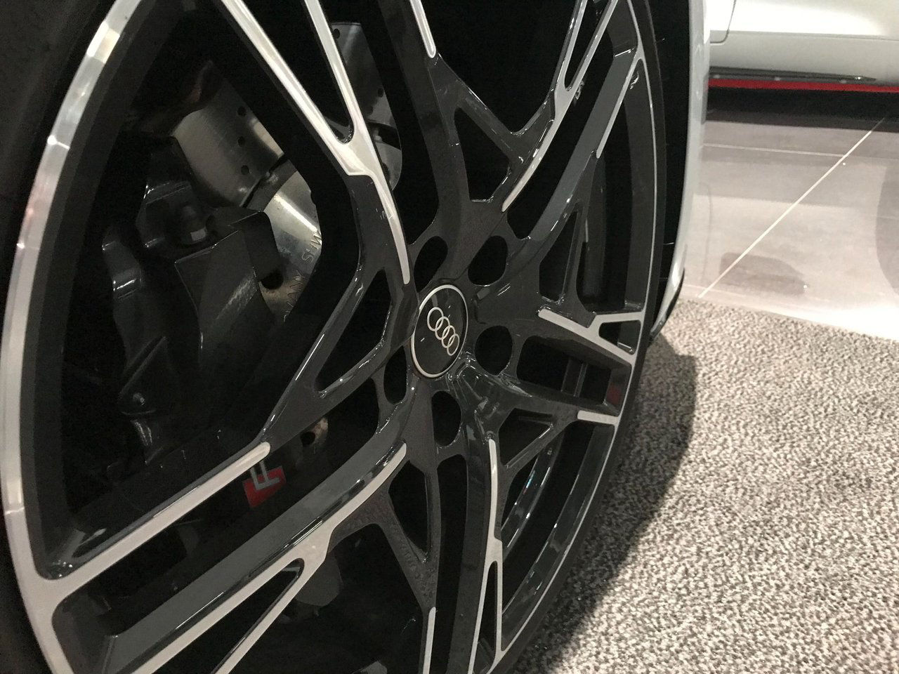 Audi R8 V10 performance RWD