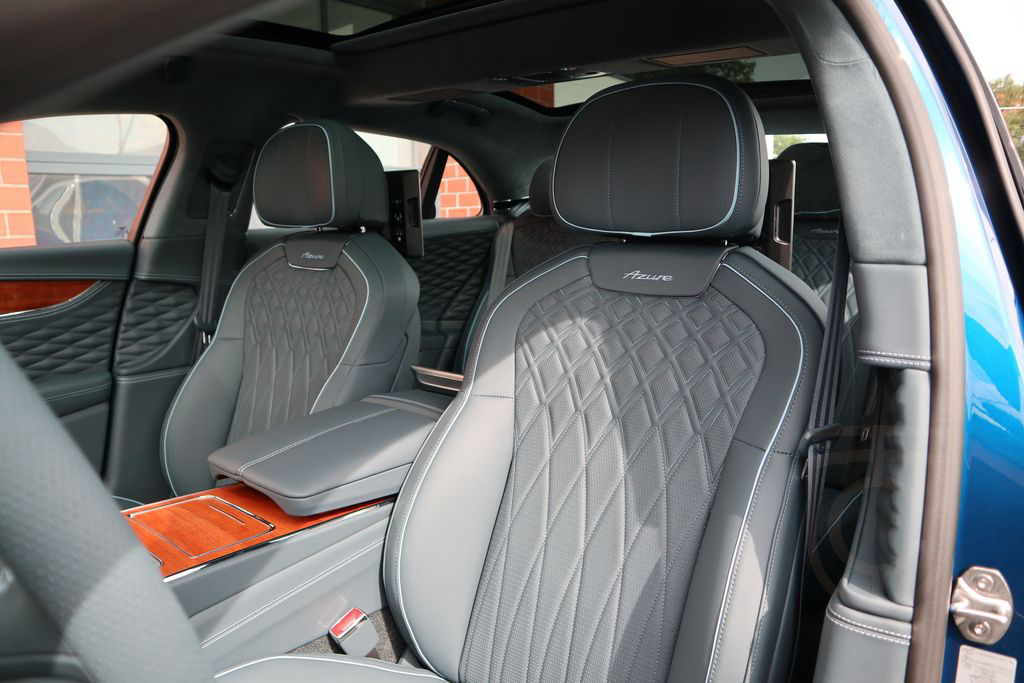Bentley Flying Spur Azure Hybrid *NAIM*RSE*TV*
