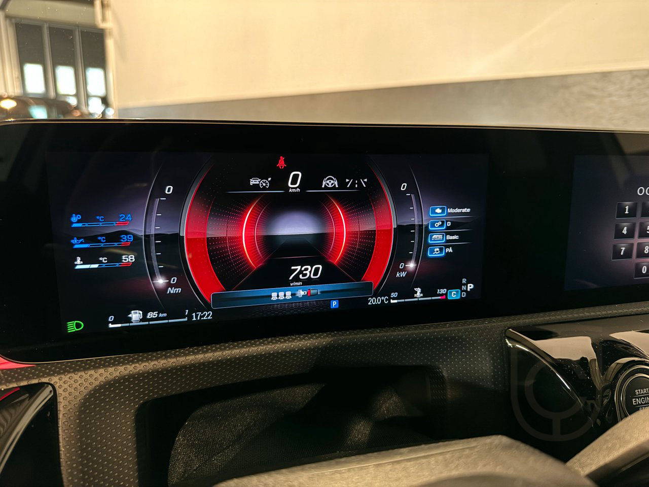 Mercedes-Benz AMG A 45 S 4MATIC+ Burmester