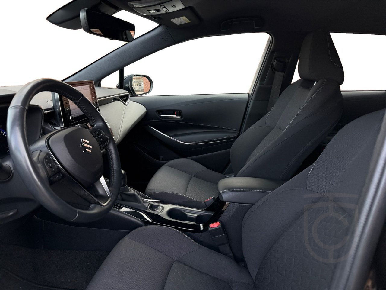 Suzuki Swace Hybrid e-CVT Inclusive ink vinterhjul