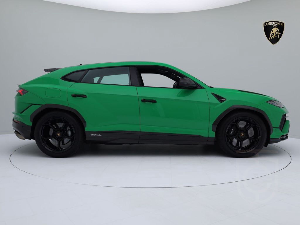 Lamborghini Urus Performante MY23 VERDE VIPER FULL CARBON
