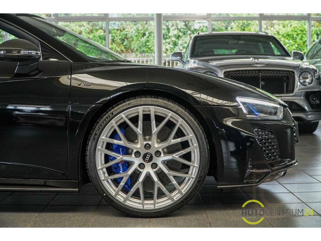 Audi R8 Spyder perform Carbon B&O Garantie 12.2028
