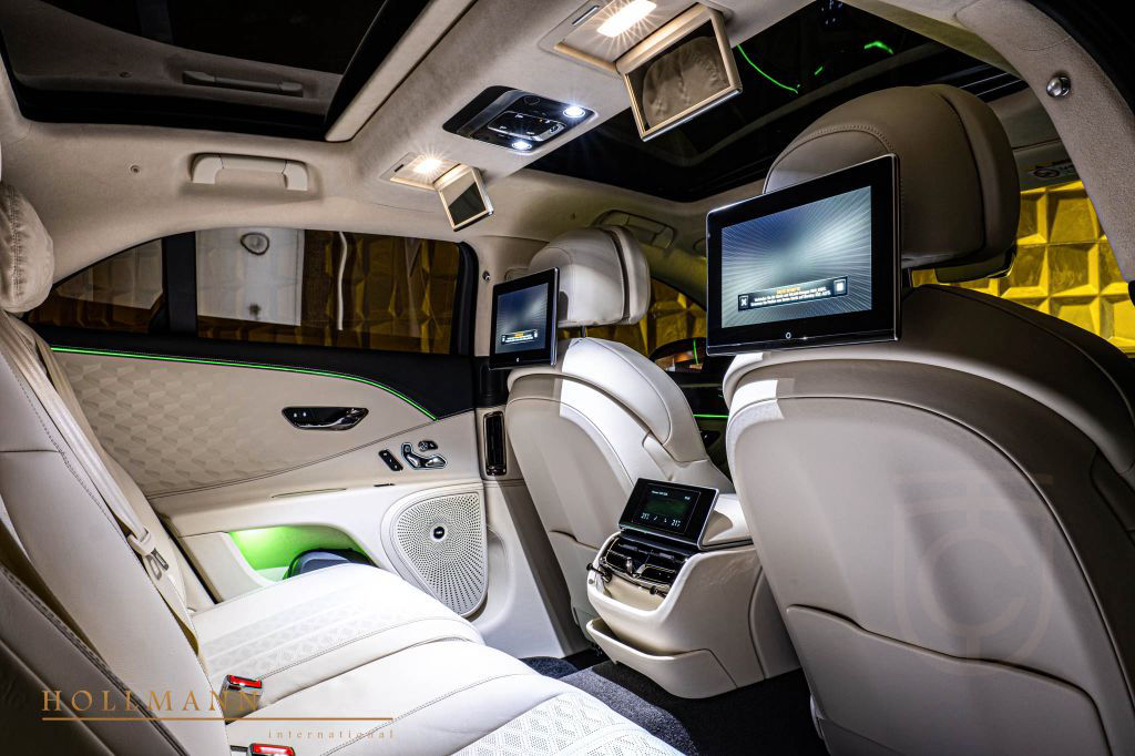 Bentley Flying Spur SPEED V8 HYBRID FIRST EDITION