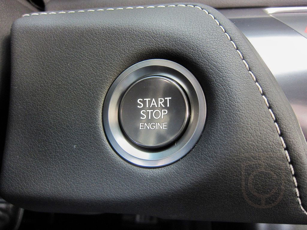 Lexus LC 500 Perfomance Paket, Navigation, e.-Verdeck