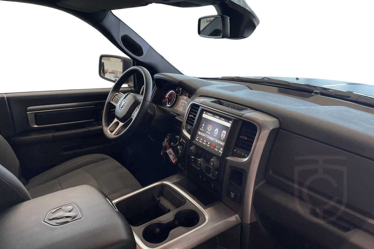 Dodge RAM WARLOCK 1500 Classic Crew Cab 5.7 V8 HEMI 4x4