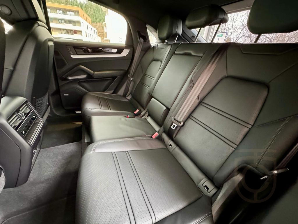 Porsche Cayenne Coupe Facelift MY25/w-sw/Mass/Mtx/14W/21