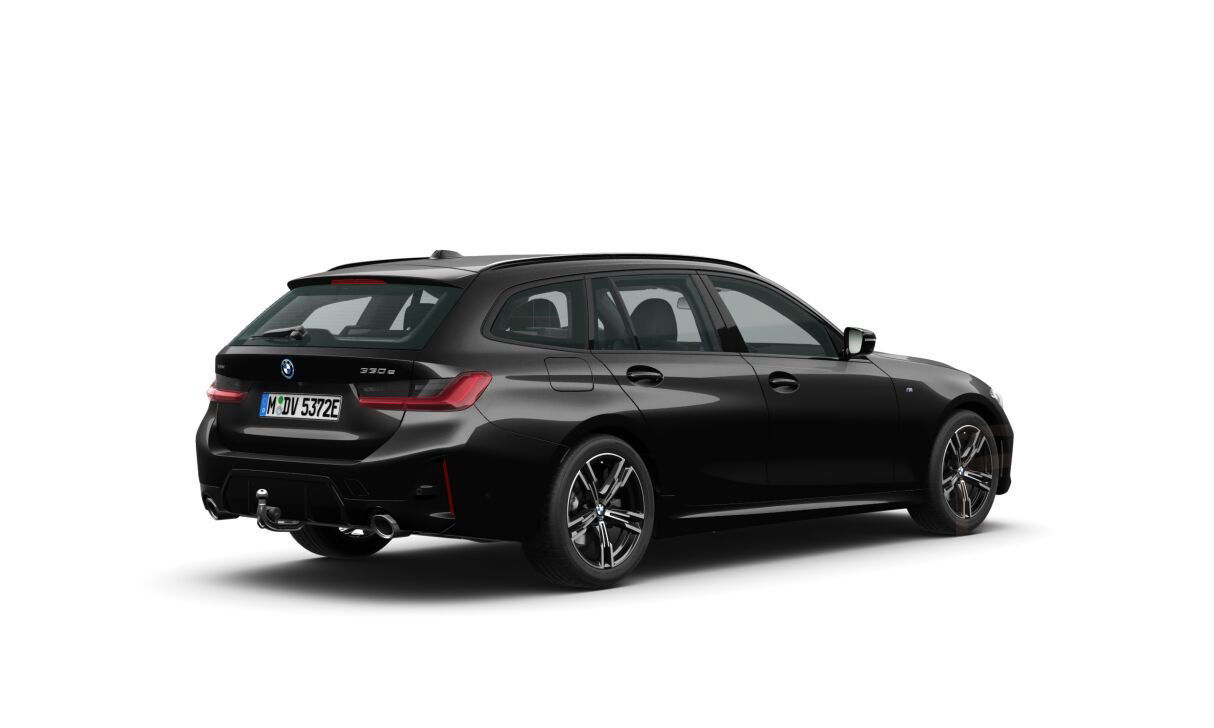 BMW 330e xDrive Touring