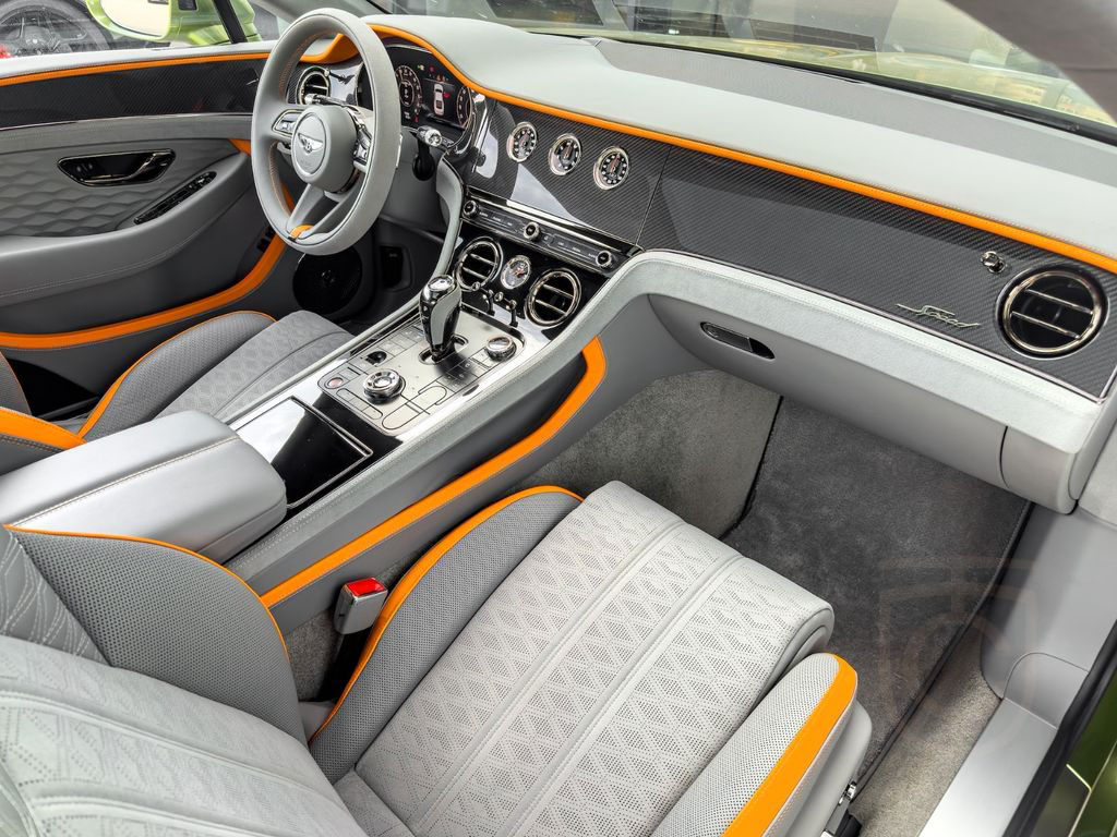 Bentley Continental GT Speed First Edition V8 Hybrid