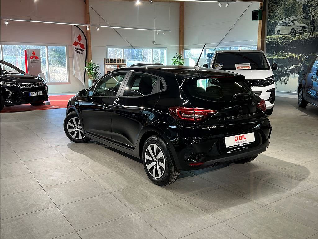 Mitsubishi Colt Invite