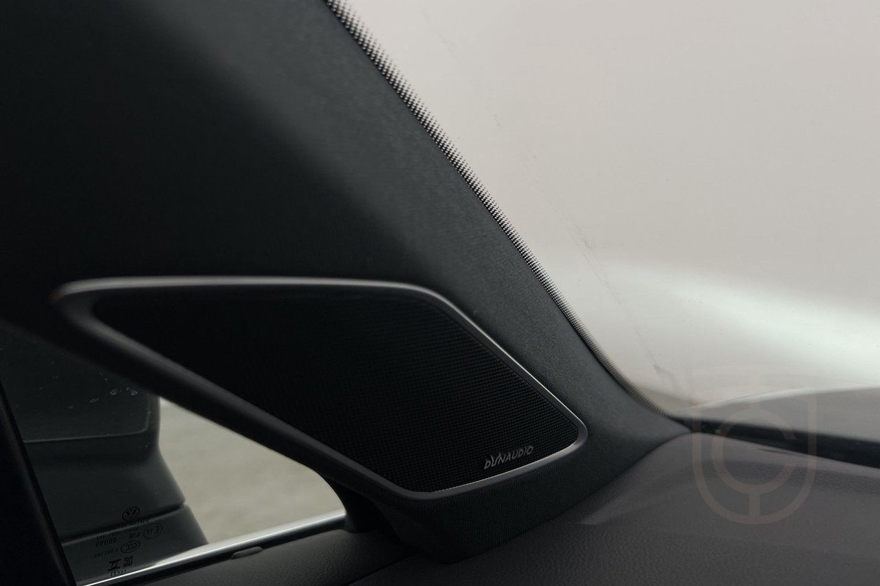 Volkswagen Touareg V6 TDI 4M R-Line Innovation Pano Dynaudio