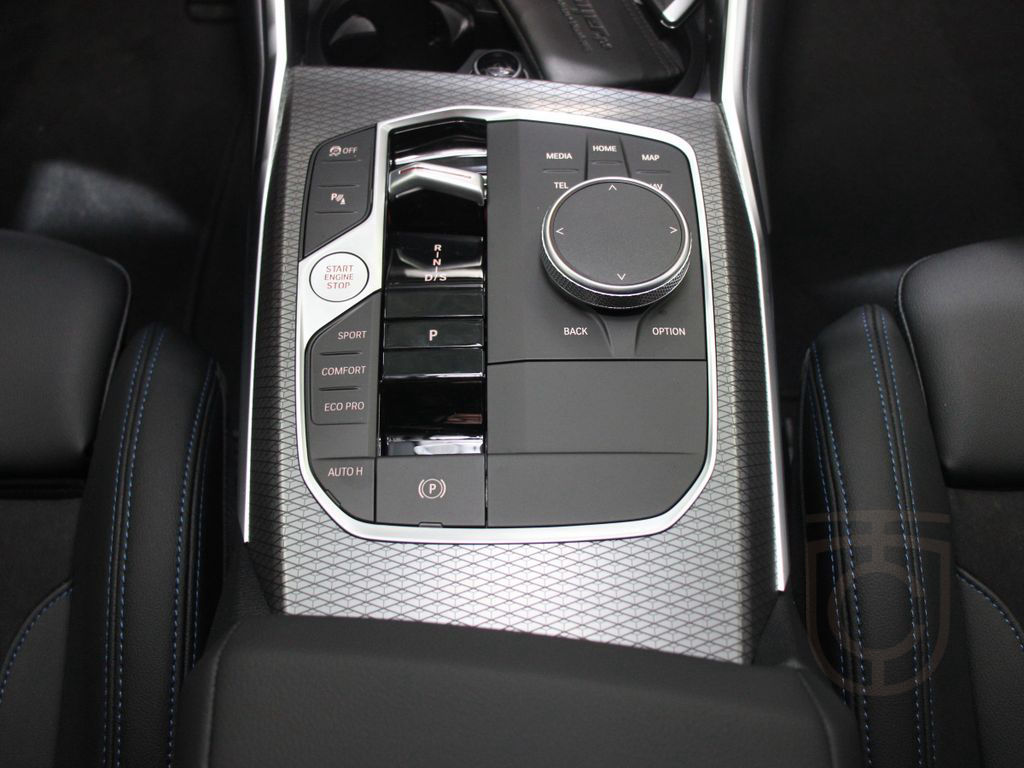 BMW 330d Touring M Sport AHK Pano LED SHZ