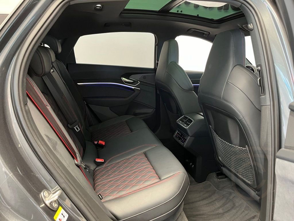 Audi Q8 Sportback 55 e-tron quattro 300kW 2024 Proline, S Line