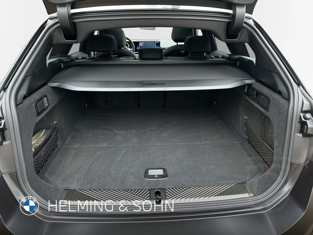 BMW 540d xDrive Touring - M Sportpaket / Head-Up / D
