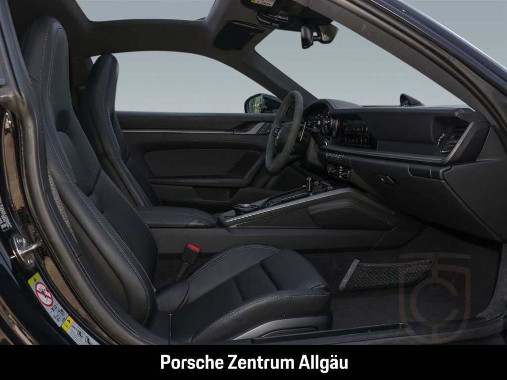 Porsche 992 911 Carrera 4S Surround-View Sport Chrono