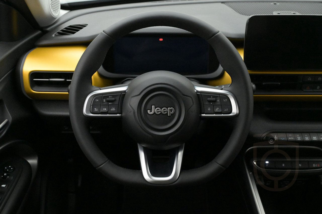Jeep Avenger Electric Summit LED AdapFart