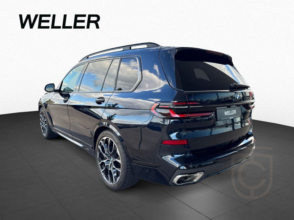 BMW X7 xDrive40i M-Sport AHK Iconic Glow 360°