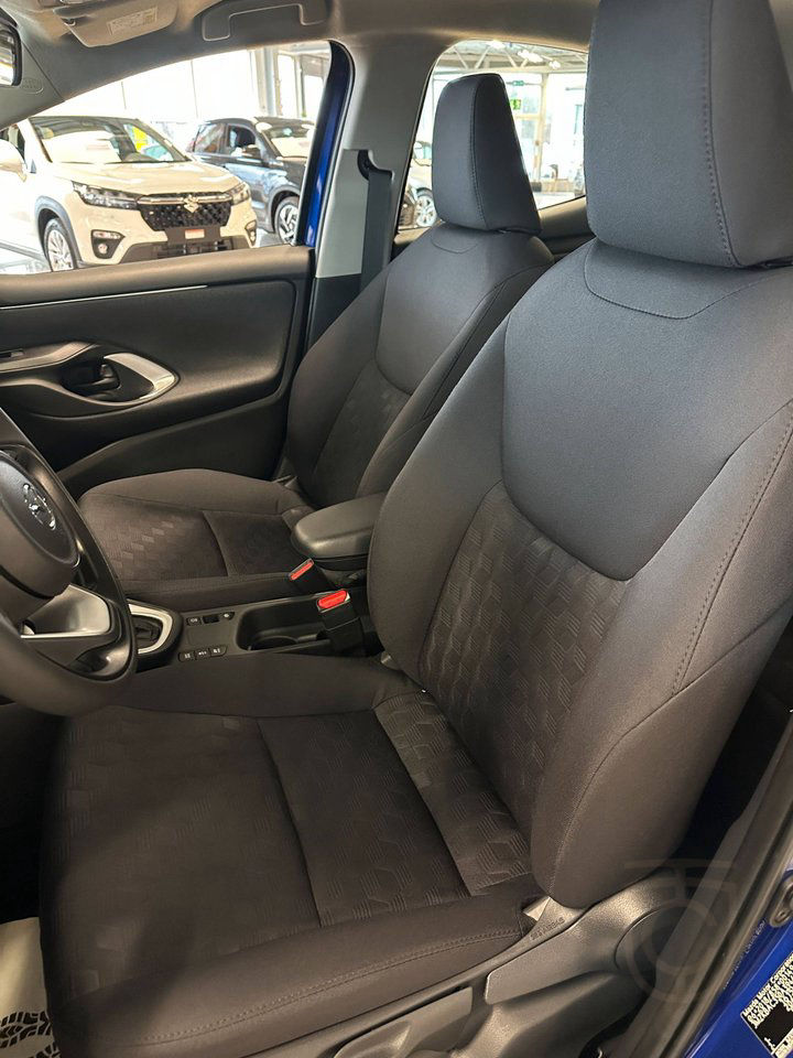 Mazda 2 Hybrid