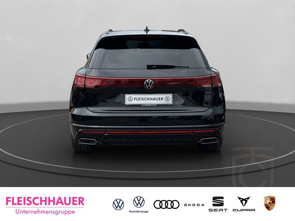 Volkswagen Touareg R-Line 3,0 TDI 4Motion HUD Luftfederung