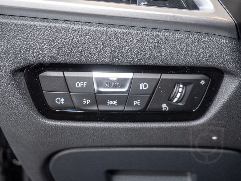 BMW M3 Touring xDrive Competition NAVI HUD LED 360°