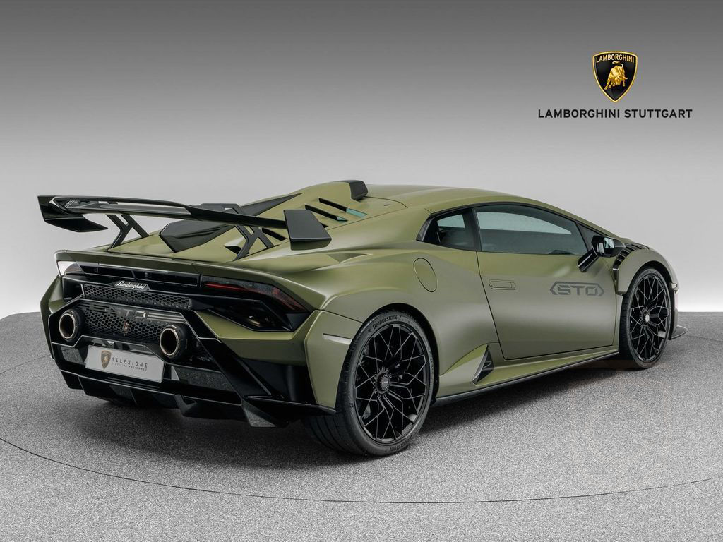 Lamborghini Huracán STO