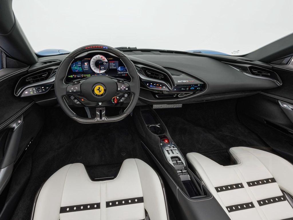 Ferrari SF90 Spider