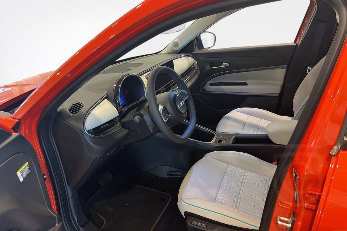 Fiat 600e 5-d SUV LA PRIMA