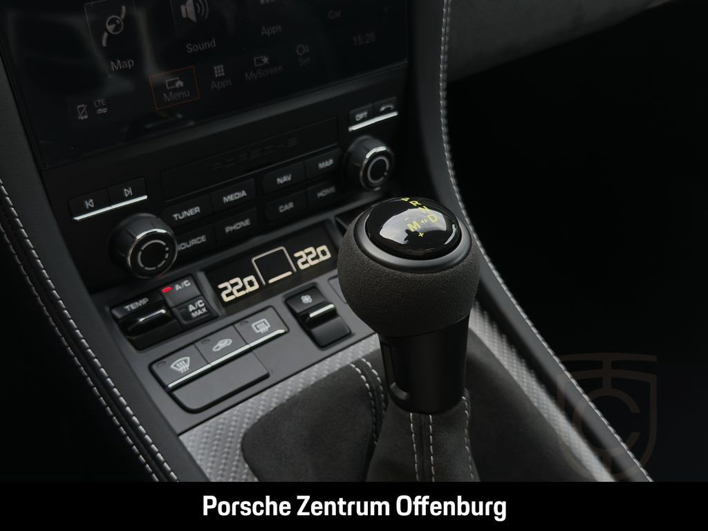 Porsche 718 Spyder RS