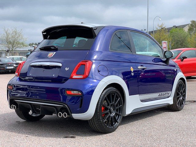 Abarth 695 70th Anniversary 1.4T 180 hk