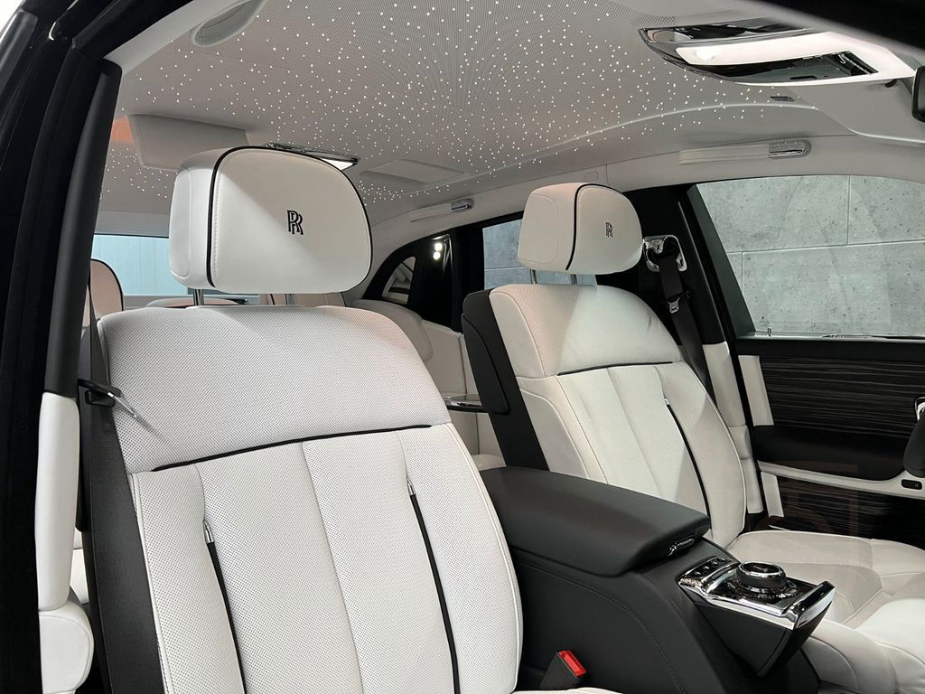 Rolls-Royce Phantom SWB Extended Two-Tone FULL