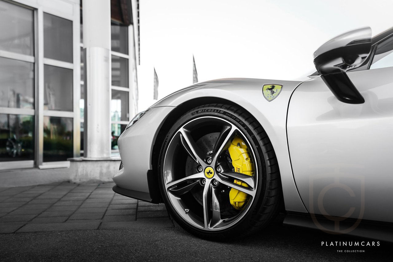 Ferrari 296 GTB 3.0 V6