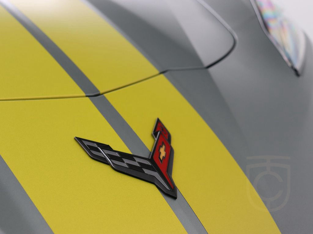 Chevrolet Corvette Stingray C8 convertible 3LT Front lift