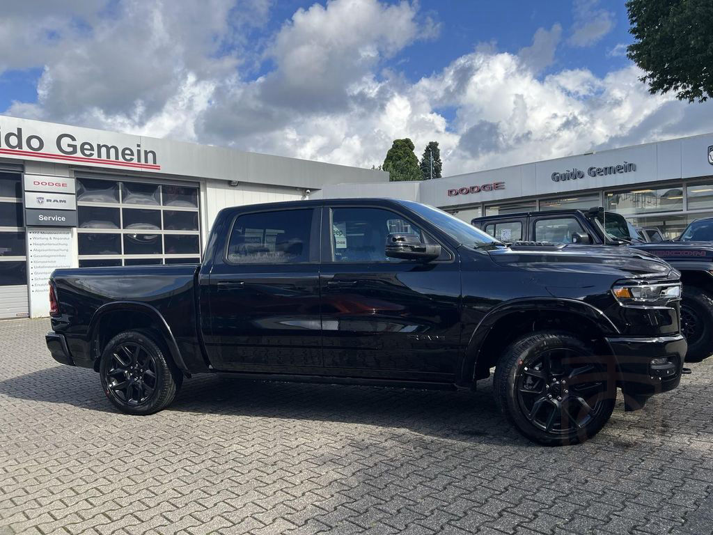 Dodge RAM Laramie Night Premium + 5 Jahre Garantie AHK