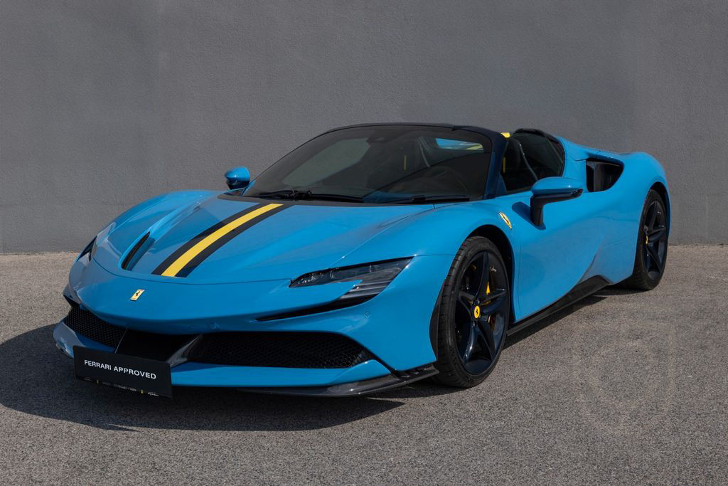 Ferrari SF90 Spider