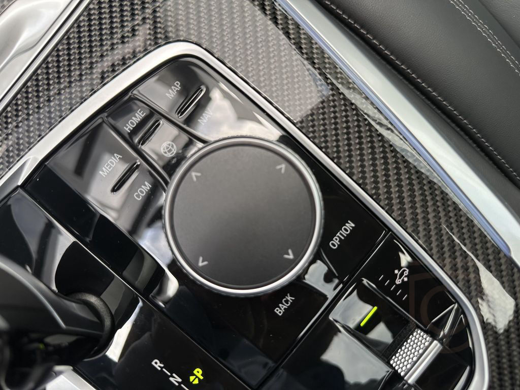 BMW X5 xDrive45e M Sport Laser Pano DA Prof PA+ B&W
