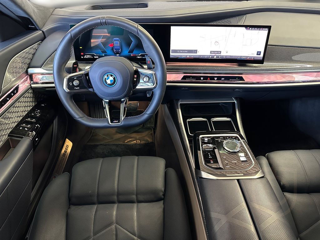 BMW M760e xDrive*Kristall*B&W*Fond-TV*PanoSkyL*360°*