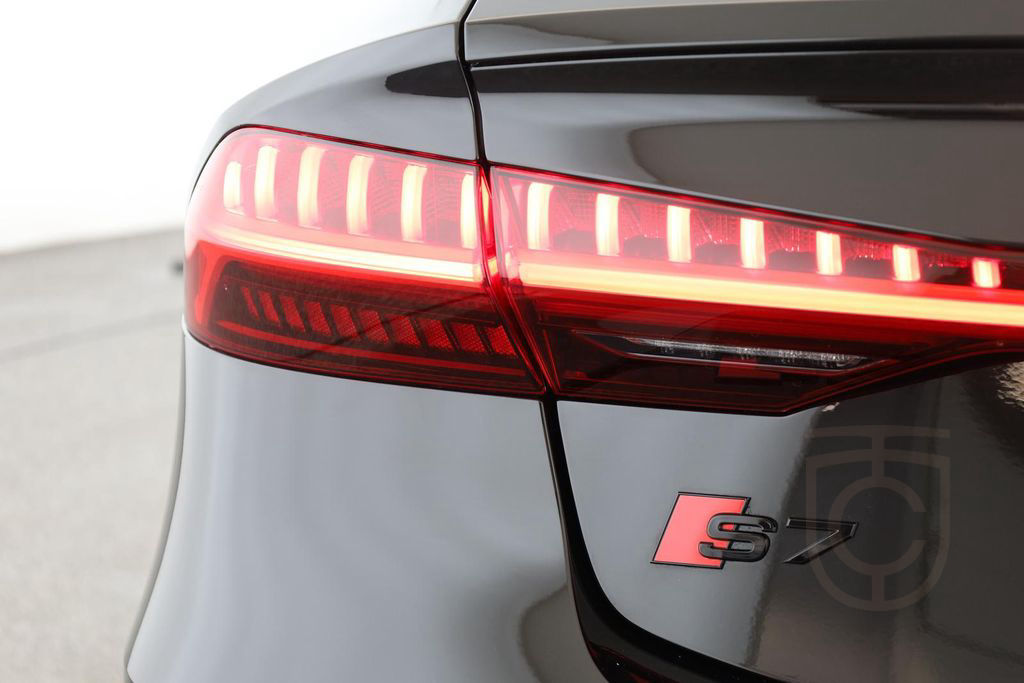 Audi S7 Sportback TDI Valcona Pano BangO ACC Kam 21"
