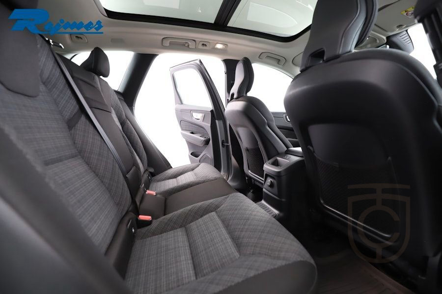 Volvo XC60 T6 Core Special Edition